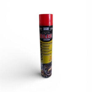Prietaisų skydelio valiklis-blizgiklis () 750ml